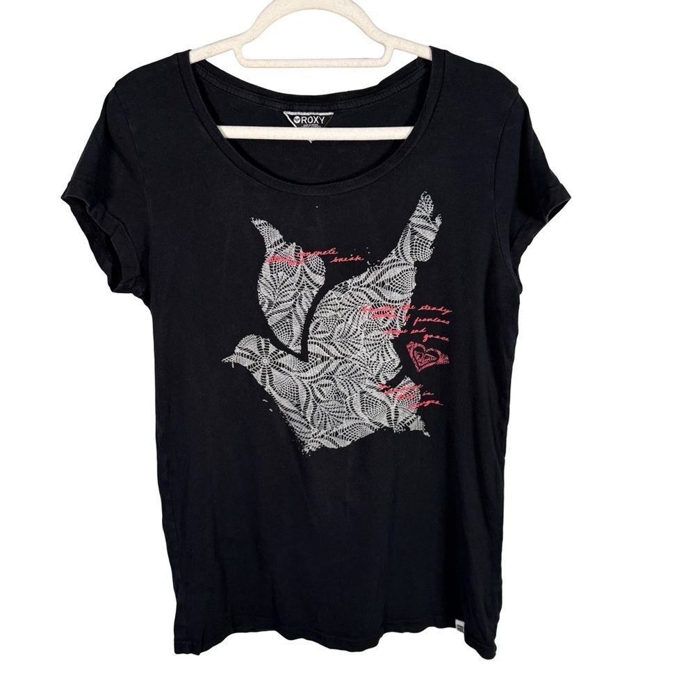 Roxy Black and Pink Graphic Tee Size XL Casual Streetwear Surf Skater Beachwear
